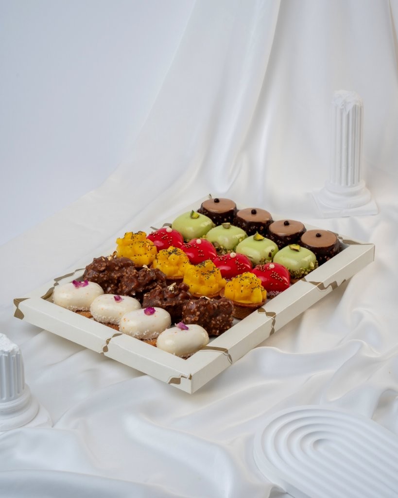 PETIT PLATEAU SOIREE