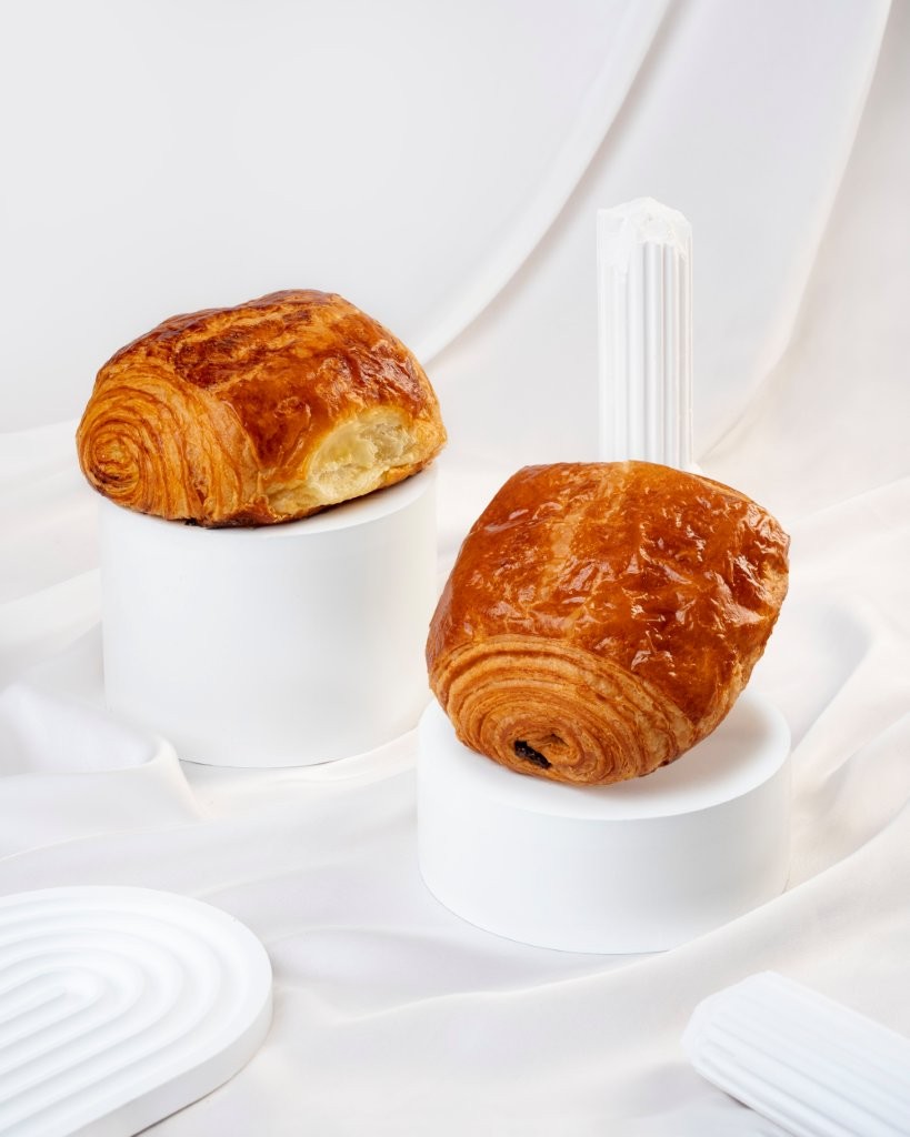 PAIN AU CHOCOLAT