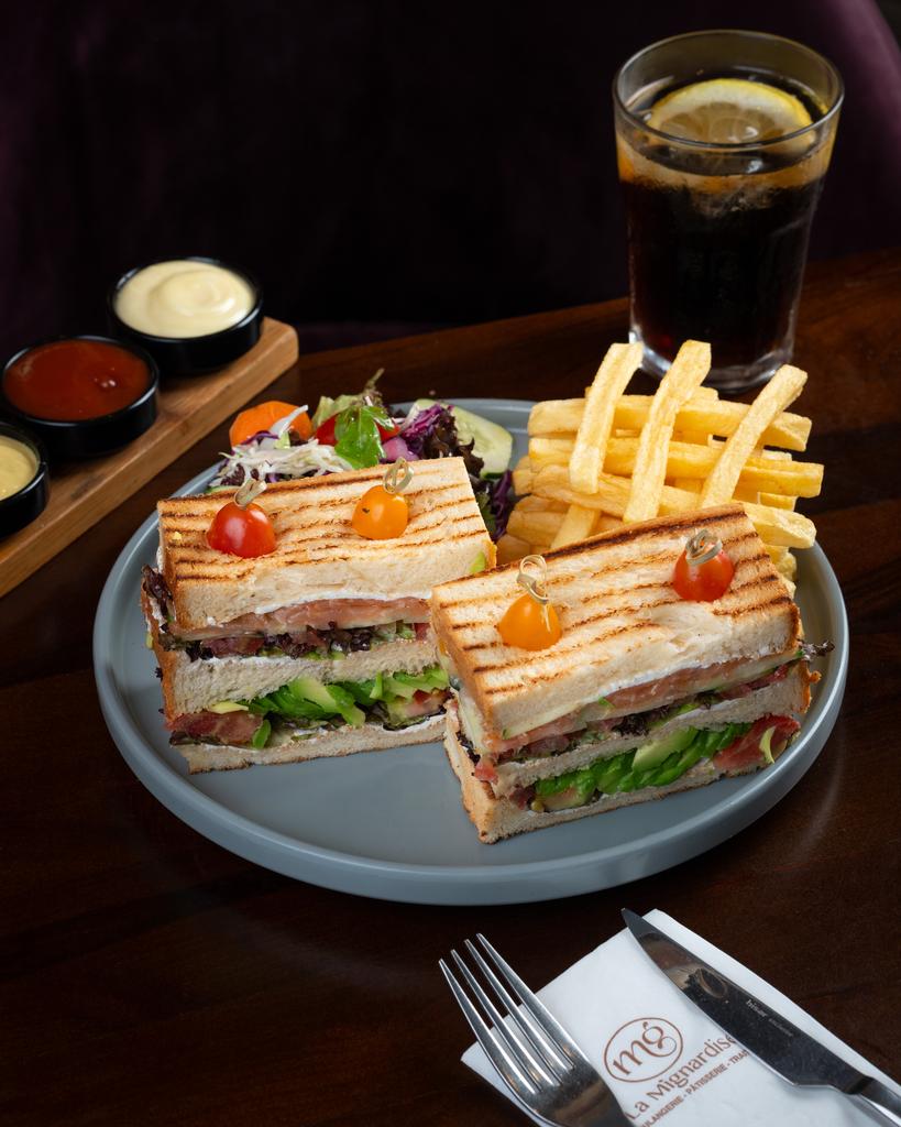 X MENU CLUB SANDWICH AU SAUMON
