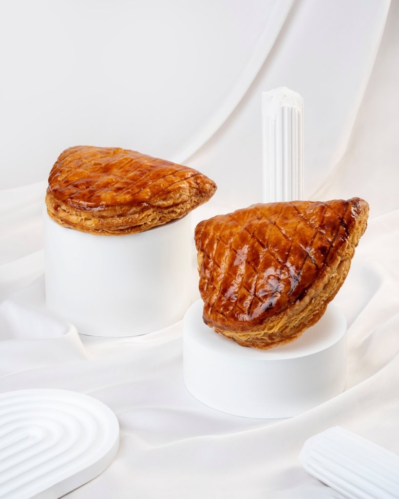 CHAUSSONS AUX AMANDES