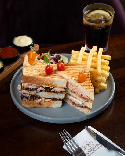 CLUB SANDWICH POULET